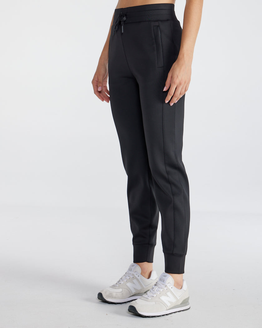 Daybreak Track Jogger