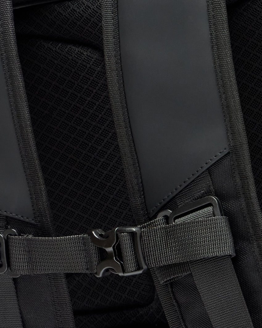 Executive Travel Daypack