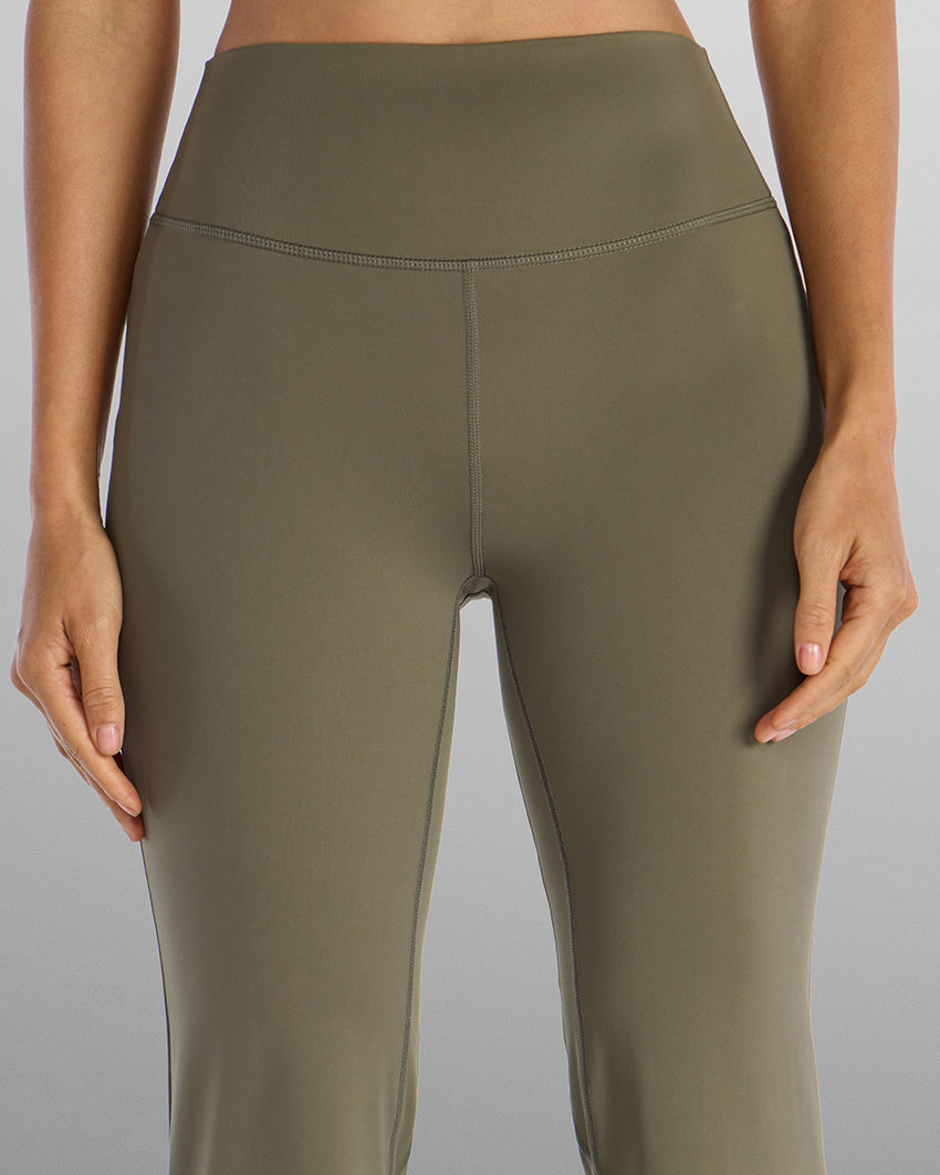 Metta High Waist Flare Legging