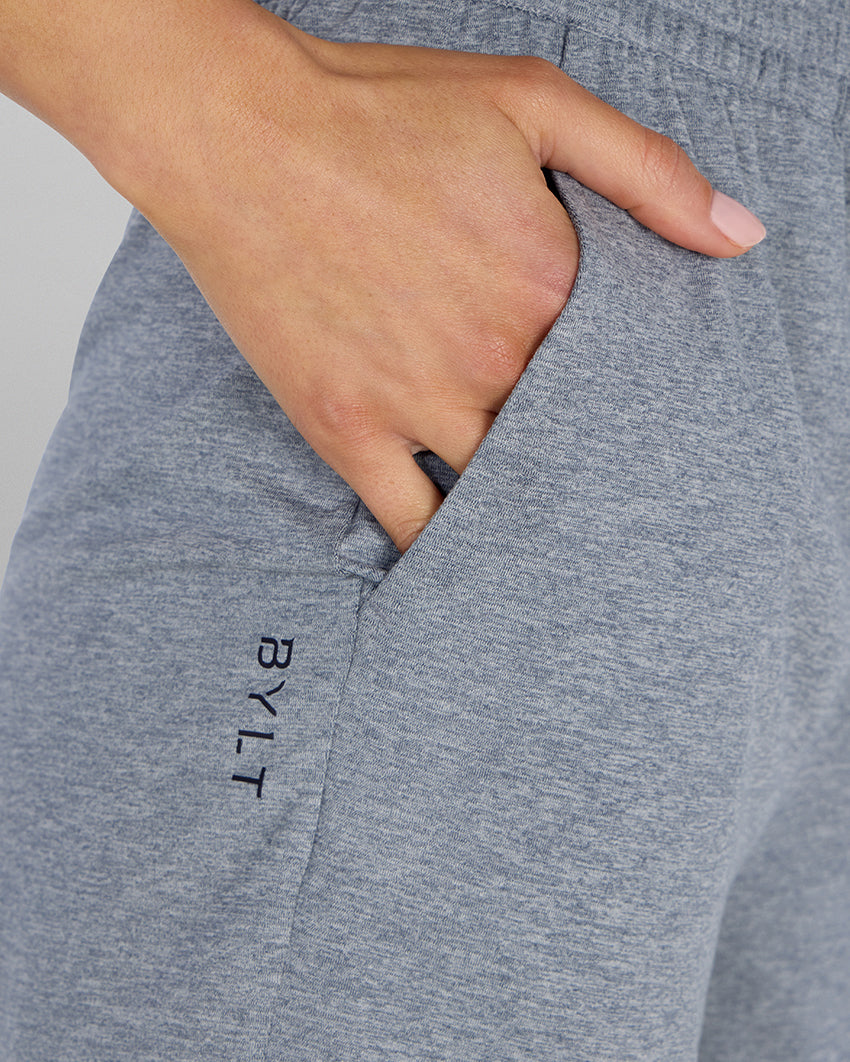 Women's In-Step Classic Fit Short