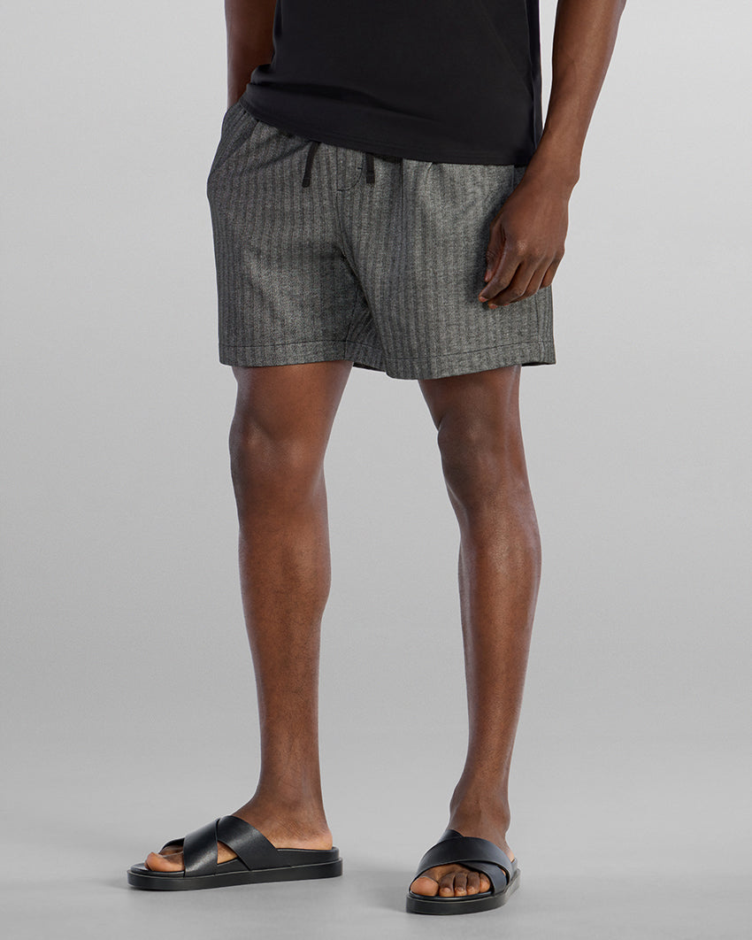 Lightweight Herringbone Volley Short