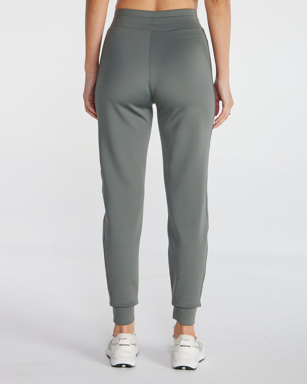 Daybreak Track Jogger