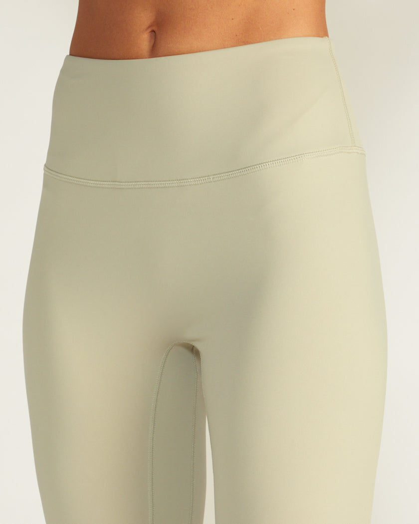 Metta High-Waist Legging