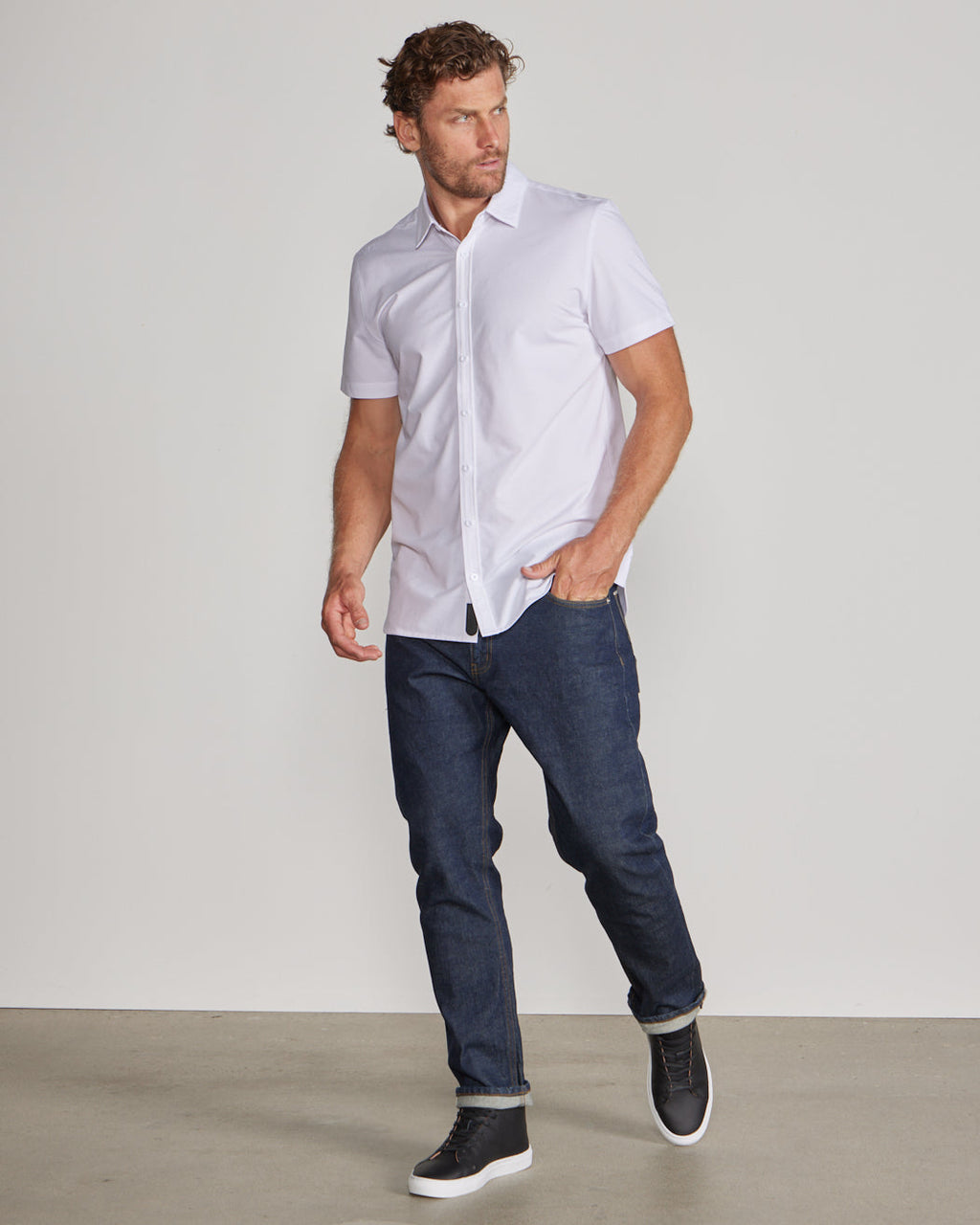 Vista Stretch Short Sleeve Button Down