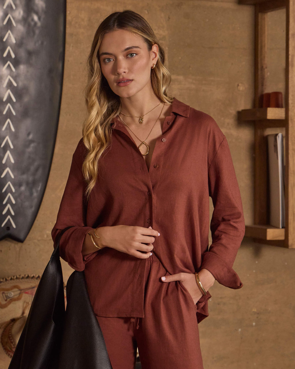 Women's Back to Basics Linen Button Down
